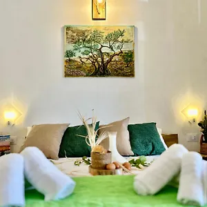 Alencio Comfort Urbano Bed & Breakfast
