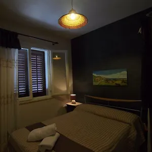 Giardino Degli Ulivi Bed & Breakfast